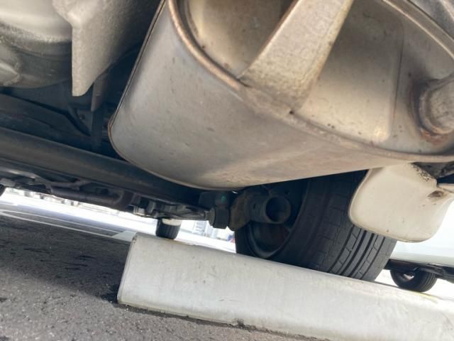 TOYOTA COROLLA SEDAN 2005 Image 31