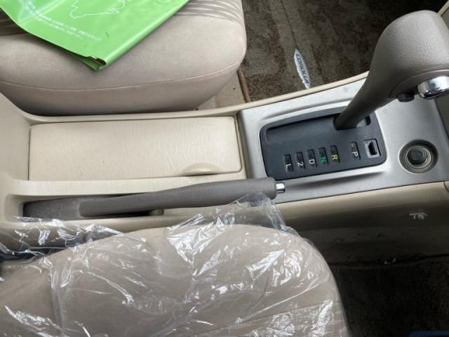 TOYOTA COROLLA SEDAN 2005 Image 31