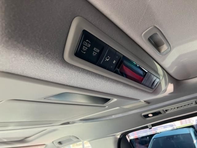 TOYOTA VELLFIRE 2015 Image 31