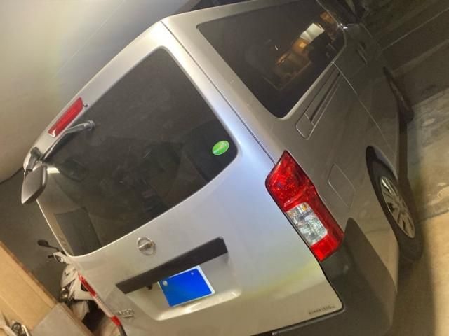NISSAN NV350 CARAVAN 2020 Image 31