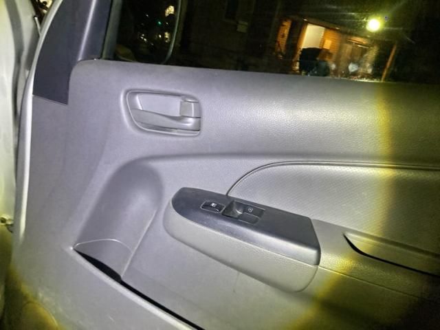 NISSAN NV350 CARAVAN 2020 Image 31