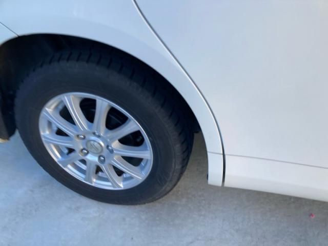 TOYOTA NOAH 2012 Image 31