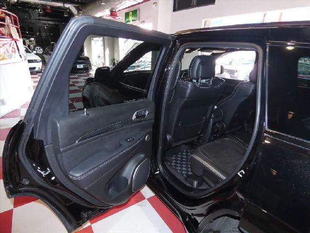 JEEP GRAND CHEROKEE 2017 Image 31