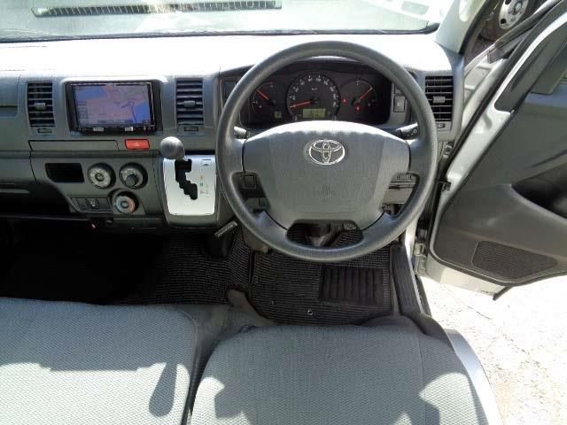 TOYOTA HIACE VAN 2WD 2016 Image 31