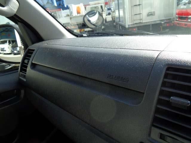 TOYOTA HIACE VAN 2WD 2016 Image 31