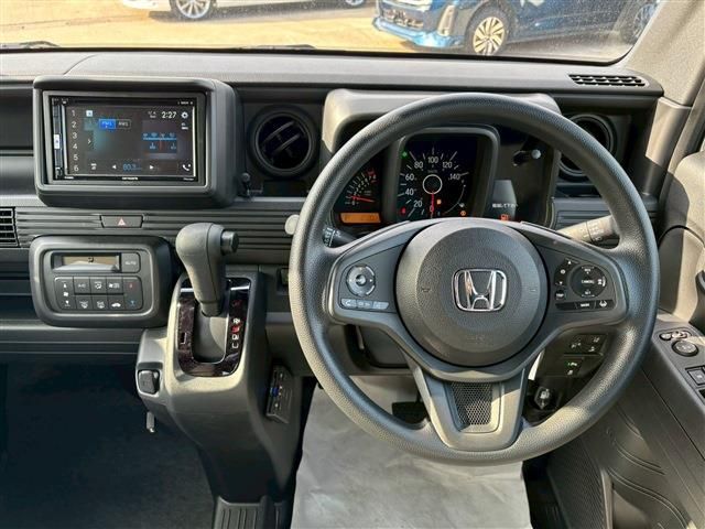 HONDA N-VAN 2025 Image 31