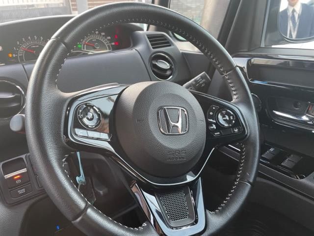 HONDA N BOX CUSTOM 2022 Image 31
