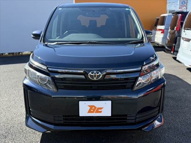 TOYOTA VOXY 2015 Image 31