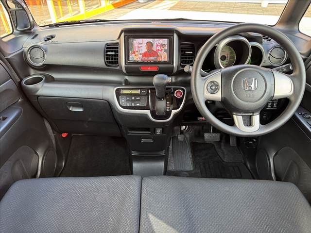 HONDA N BOX 2013 Image 31