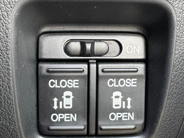 HONDA N BOX 2013 Image 31