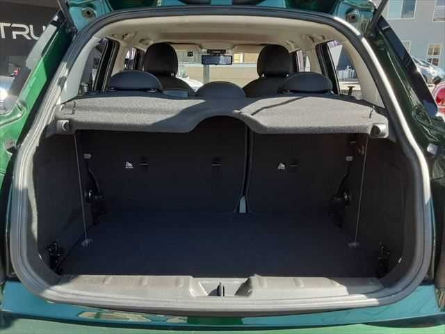 BMW MINI COOPER 5DOO 2016 Image 31