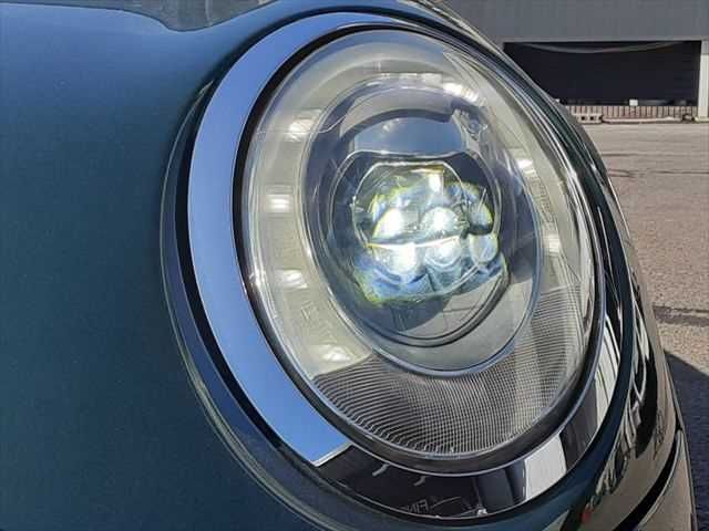 BMW MINI COOPER 5DOO 2016 Image 31