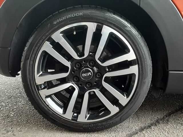 BMW MINI COOPER 5DOOR 2019 Image 31