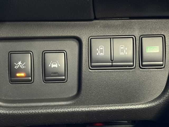 NISSAN SERENA  S-HYBRID 2015 Image 31