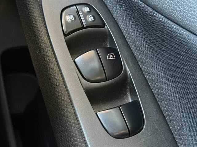 NISSAN SERENA  S-HYBRID 2015 Image 31