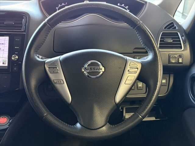 NISSAN SERENA  S-HYBRID 2015 Image 31