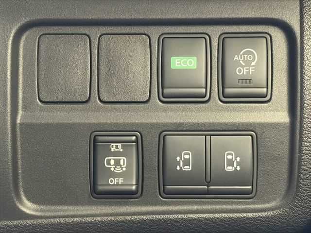 NISSAN SERENA  S-HYBRID 2017 Image 31