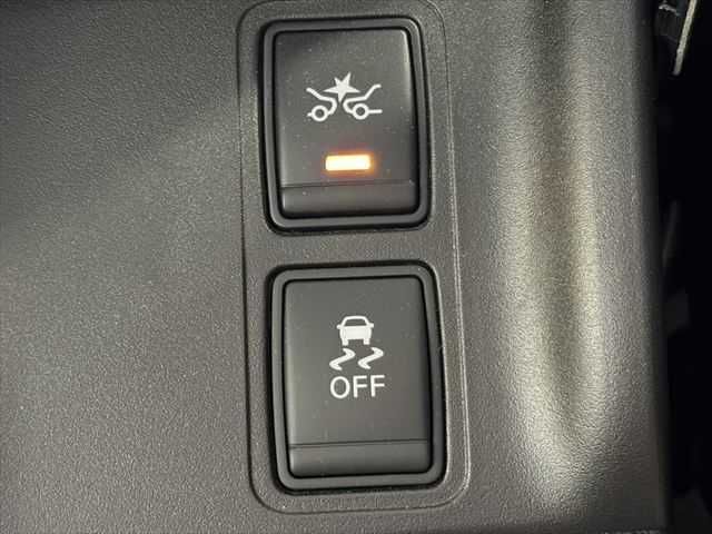 NISSAN SERENA  S-HYBRID 2017 Image 31