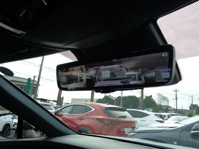 TOYOTA LEXUS RX500H 2023 Image 31