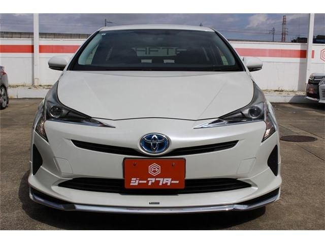 TOYOTA PRIUS 2016 Image 31