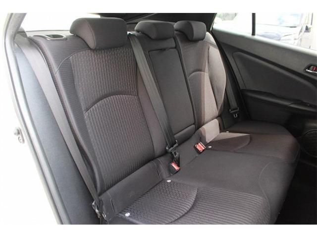 TOYOTA PRIUS 2016 Image 31