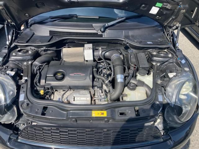 BMW MINI CLUBMAN 2014 Image 31