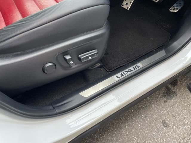 TOYOTA LEXUS NX300 2019 Image 31