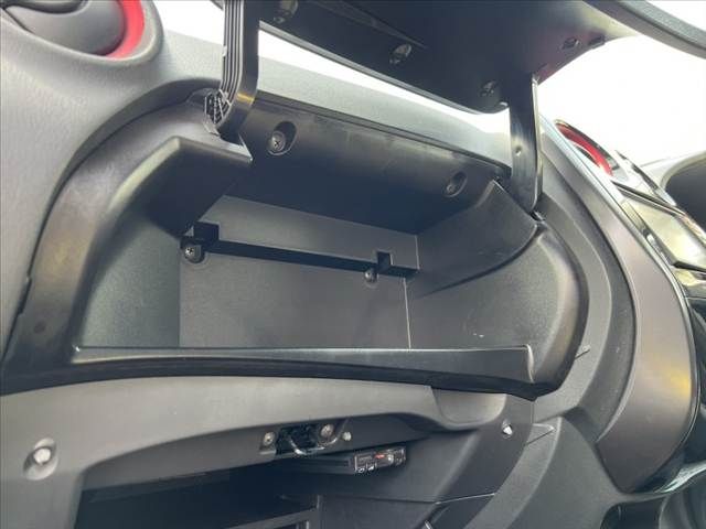 NISSAN NOTE 2015 Image 31