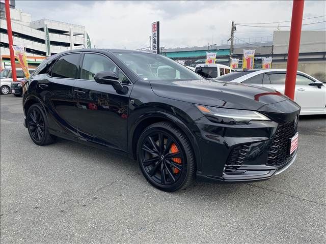 TOYOTA LEXUS RX500H 2025 Image 31