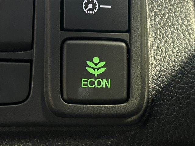 HONDA N BOX CUSTOM 2022 Image 31