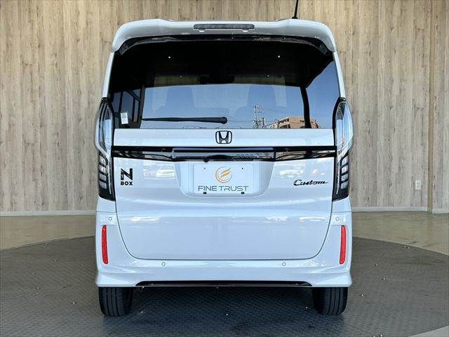 HONDA N BOX CUSTOM 2022 Image 31