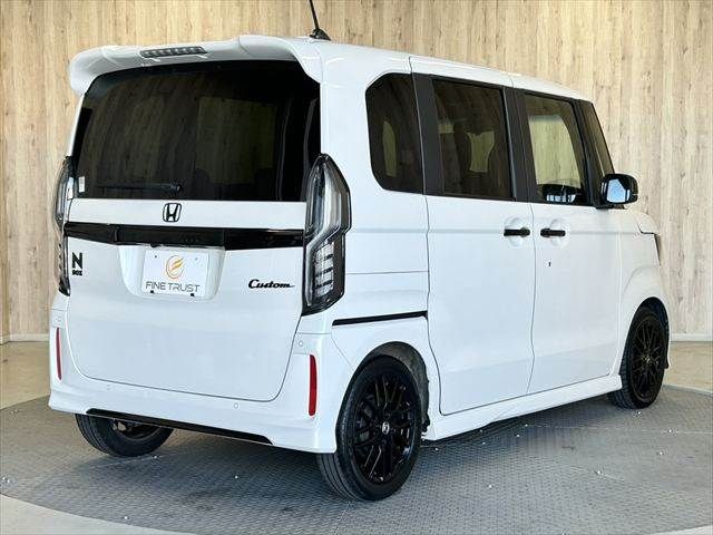 HONDA N BOX CUSTOM 2022 Image 31