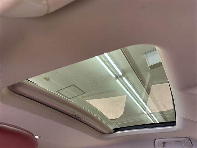 TOYOTA LEXUS NX300H 2018 Image 31