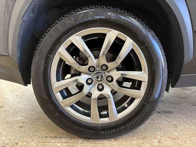 TOYOTA LEXUS NX300H 2018 Image 31