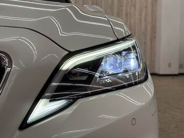 TOYOTA CROWN SEDAN HYBRID 2018 Image 31