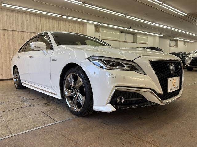 TOYOTA CROWN SEDAN HYBRID 2018 Image 31