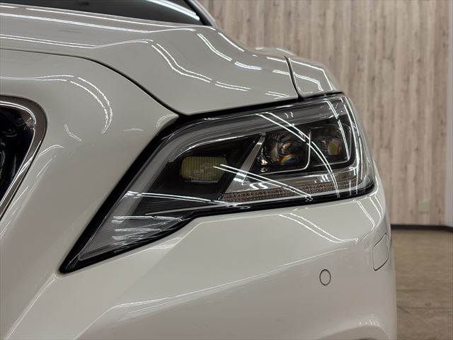 TOYOTA CROWN SEDAN HYBRID 2018 Image 31