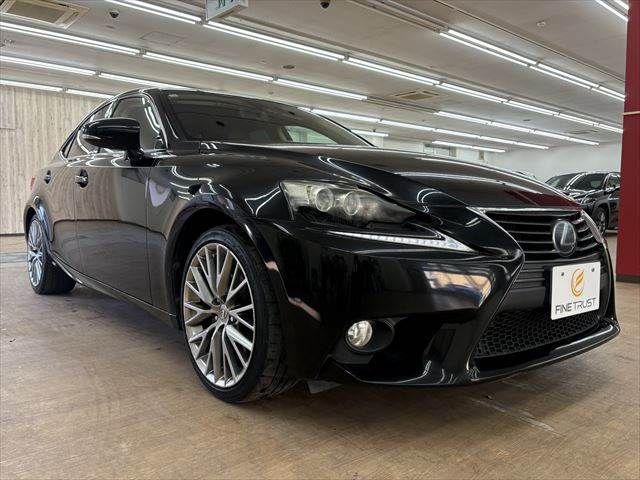 TOYOTA LEXUS IS300H 2013 Image 31