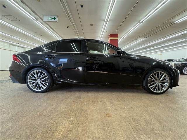 TOYOTA LEXUS IS300H 2013 Image 31