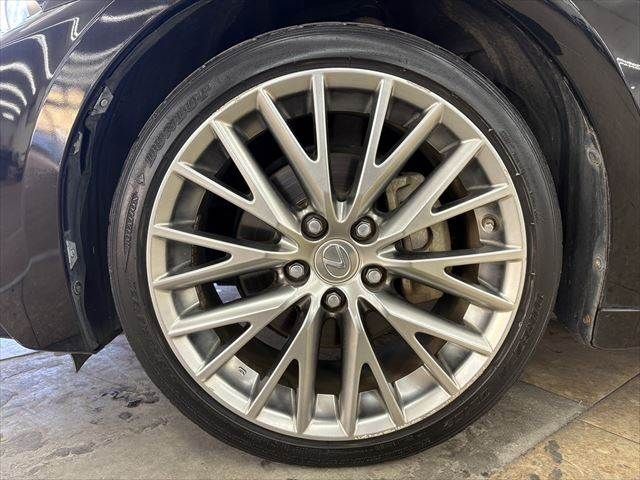 TOYOTA LEXUS IS300H 2013 Image 31