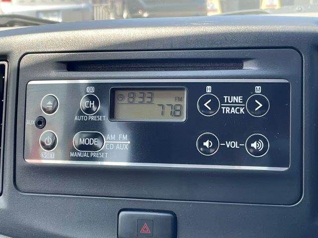 DAIHATSU MIRA E:S 2017 Image 31