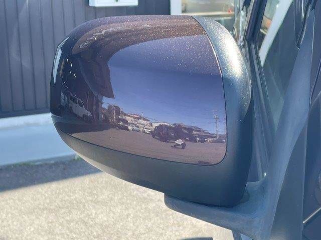 DAIHATSU MIRA E:S 2017 Image 31