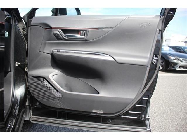 TOYOTA HARRIER PHEV 2023 Image 31