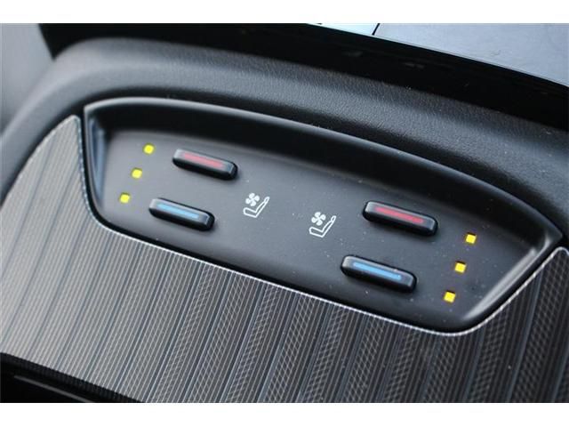 TOYOTA HARRIER PHEV 2023 Image 31