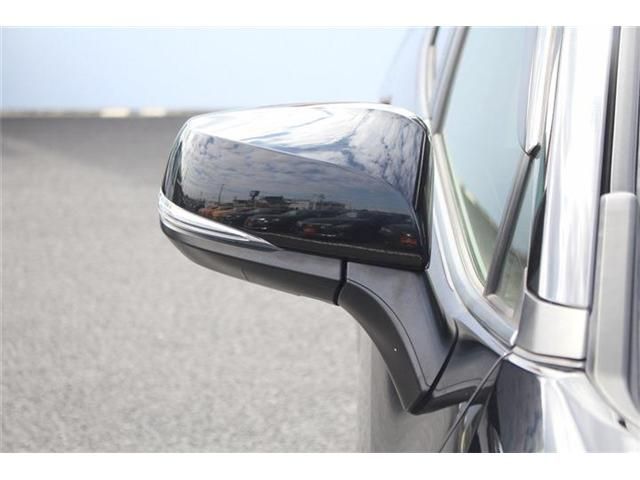 TOYOTA RAV4 HYBRID 4WD 2019 Image 31