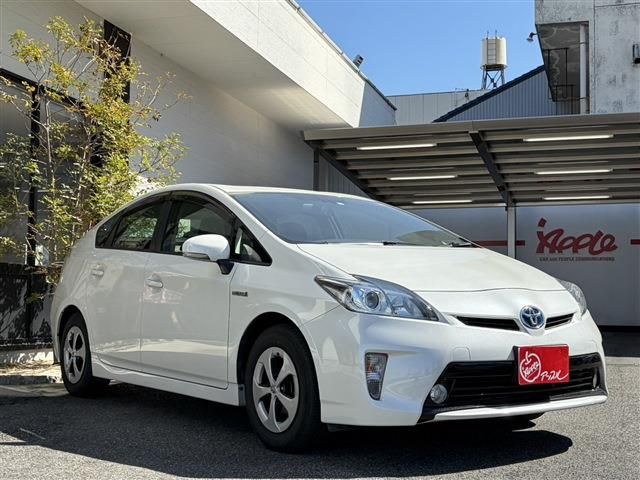 TOYOTA PRIUS 2015 Image 31