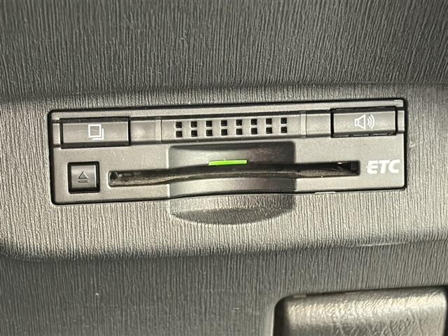 TOYOTA PRIUS 2015 Image 31