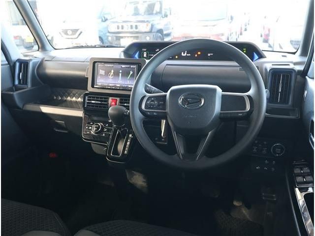 DAIHATSU TANTO CUSTOM 2022 Image 31