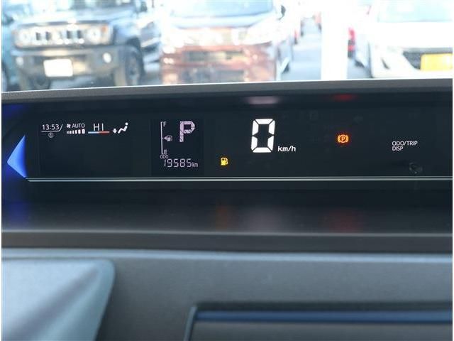 DAIHATSU TANTO CUSTOM 2022 Image 31