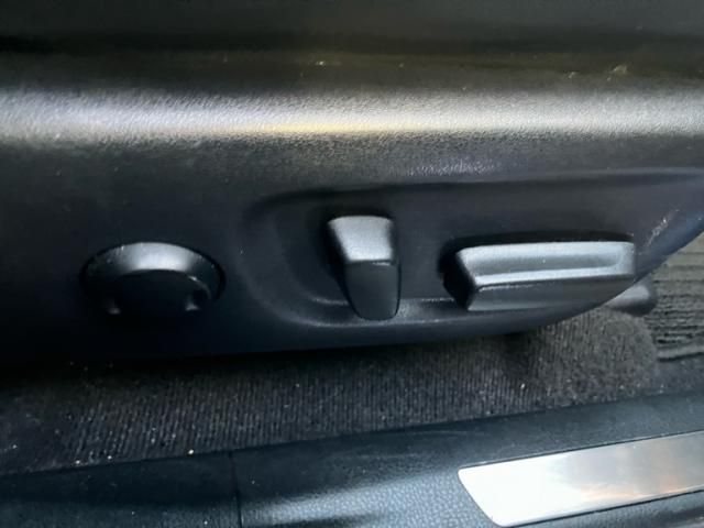 TOYOTA HARRIER 2WD 2016 Image 31